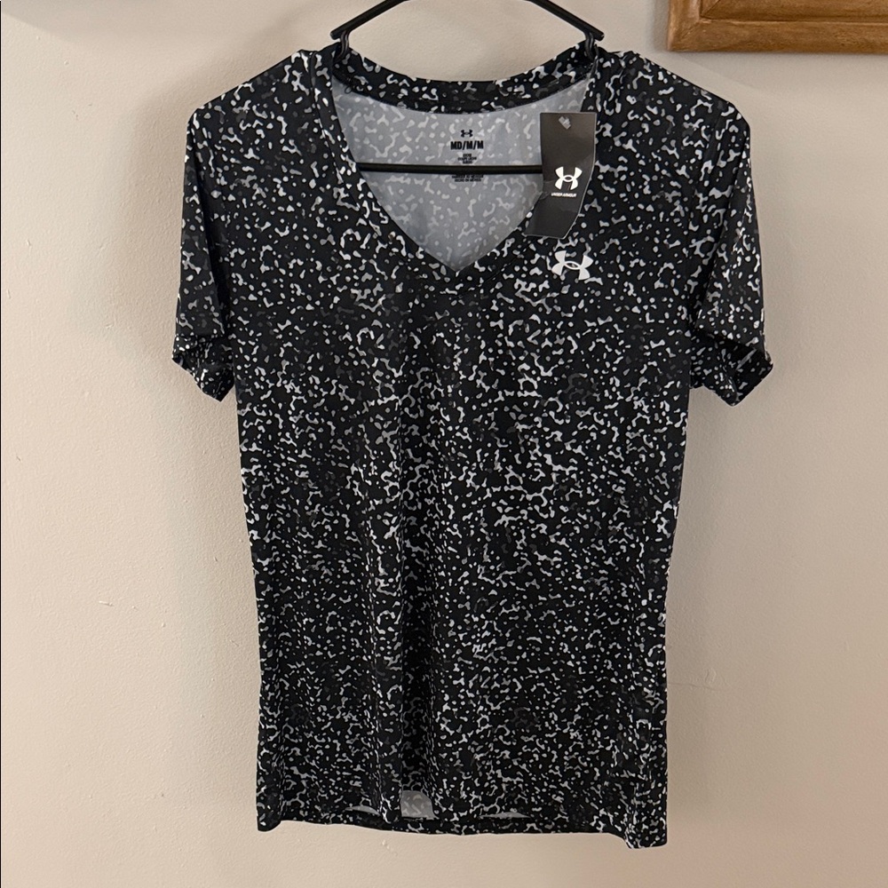 Under Armour Women's Black and White Speckled V-Neck Tee